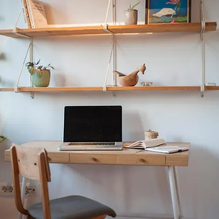 Urban Corner With A Story Apartament Belgrad