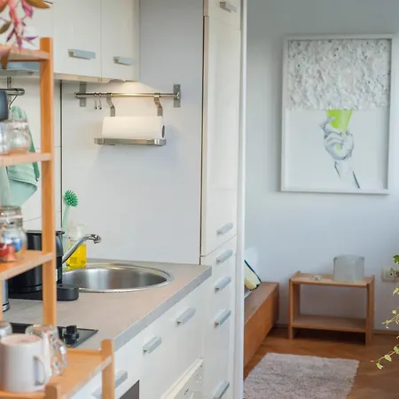 Urban Corner With A Story Appartement *