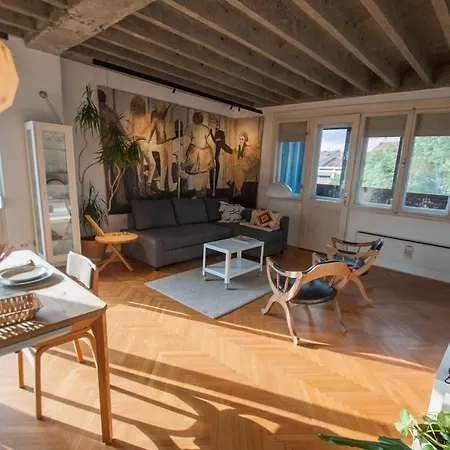 Apartament Urban Corner With A Story Belgrad